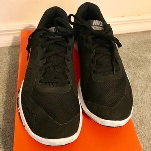 Nike Mens Flex Control II Black Size 8.5 LIKE NEW
